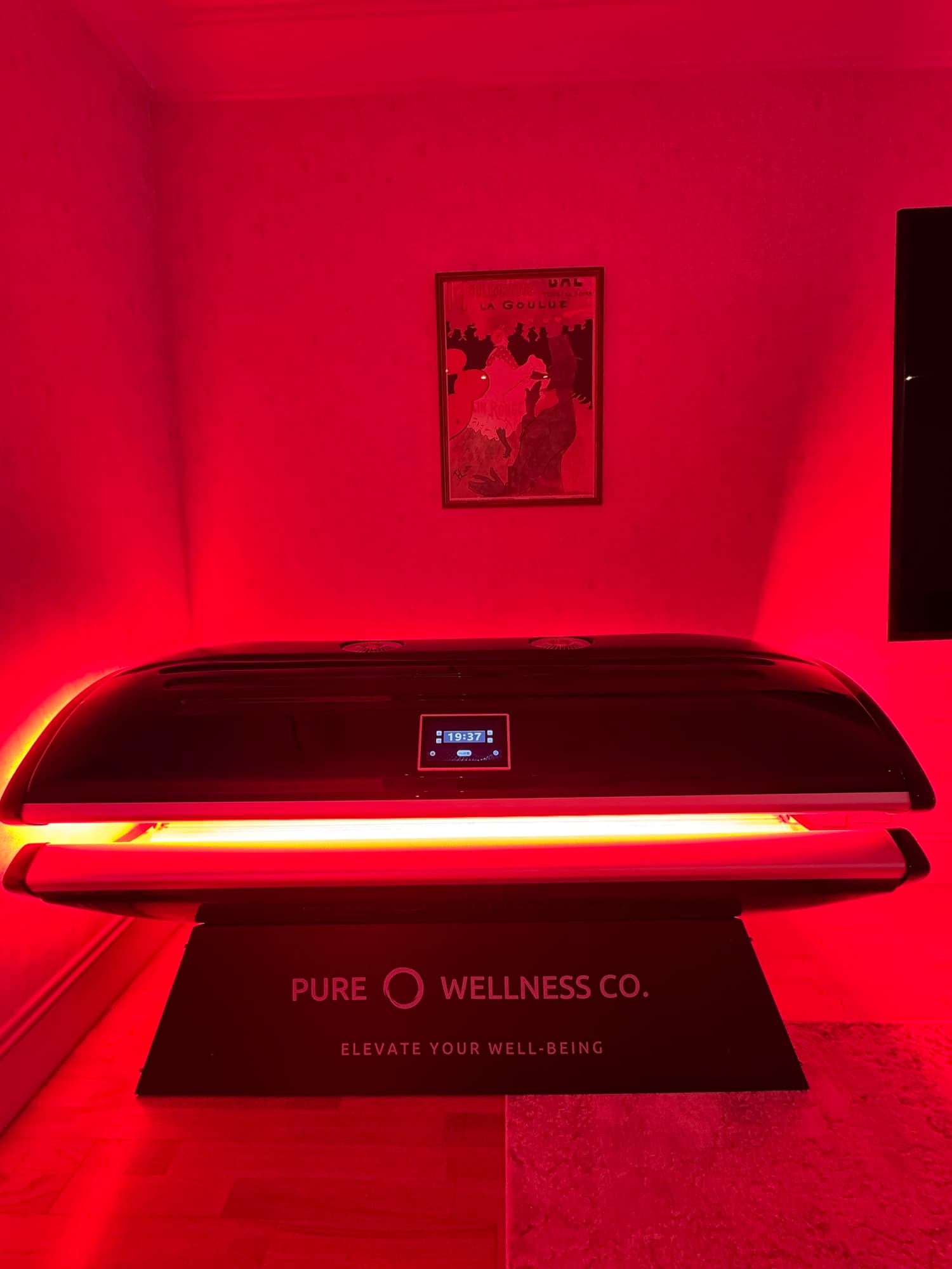 Red Light Therapy Beds, photograph 12 of 15