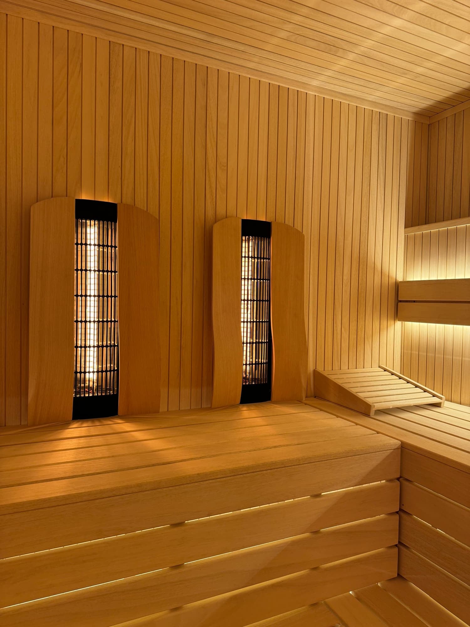 ONE Infrared Sauna wellness installation